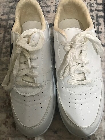 38 Beden beyaz Renk Nike ayakkabı