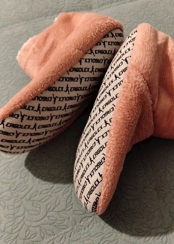 Kız Çocukları İçin Pembe Sıcak Kürklü Ev Terliği - Görsel 4