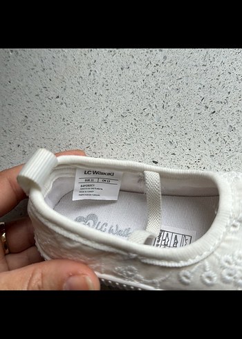 Kız Çocuk Beyaz Nakışlı Babet Ayakkabı - Görsel 4