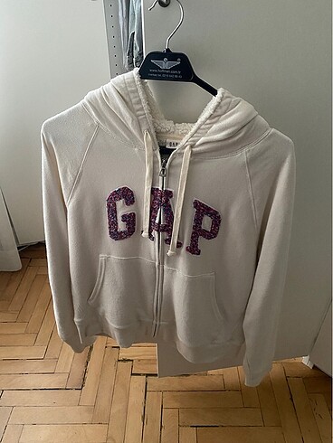 Gap Sweatshirt