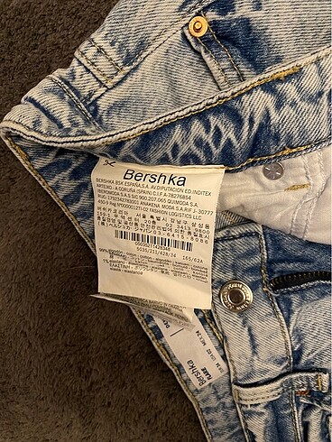 xs Beden Berhska Flare Jean