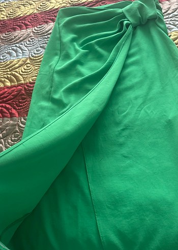 Drapeli Yeşil Midi Etek - Görsel 3