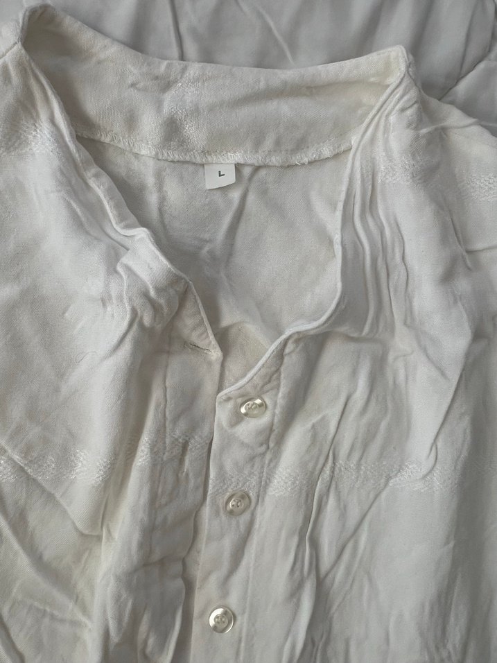 Düğmeli Nakışlı Beyaz pareo - Görsel 2