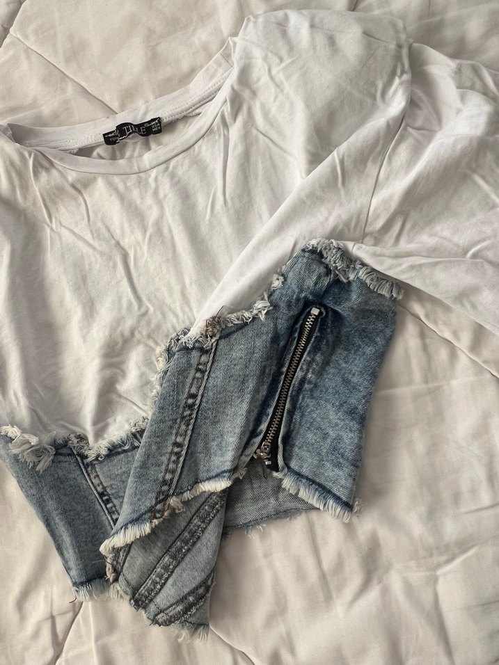 Beyaz Kot Detaylı Kısa Kollu Tişört - Görsel 2