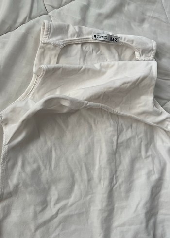 ZARA Beyaz Kolsuz Basic Kadın Atlet - Görsel 3