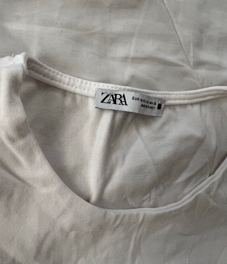 ZARA Beyaz Kolsuz Basic Kadın Atlet - Görsel 2