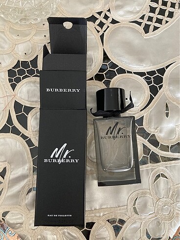  Beden Orjinal Burberry 150 ml Şişe ve Kutusu