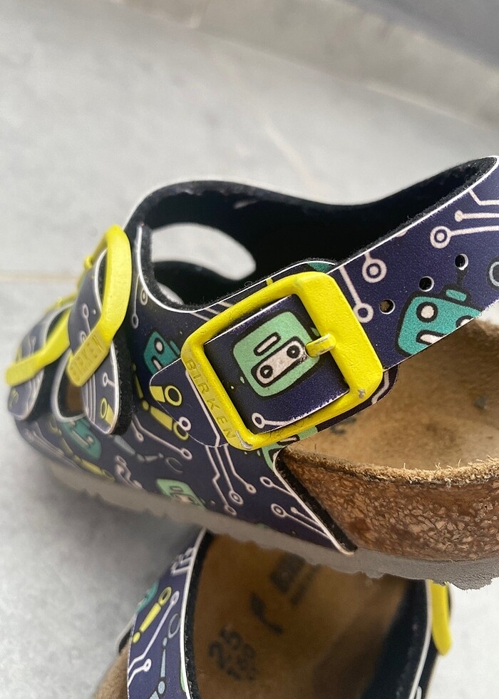 Birkenstock 25 numara sandalet - Görsel 2