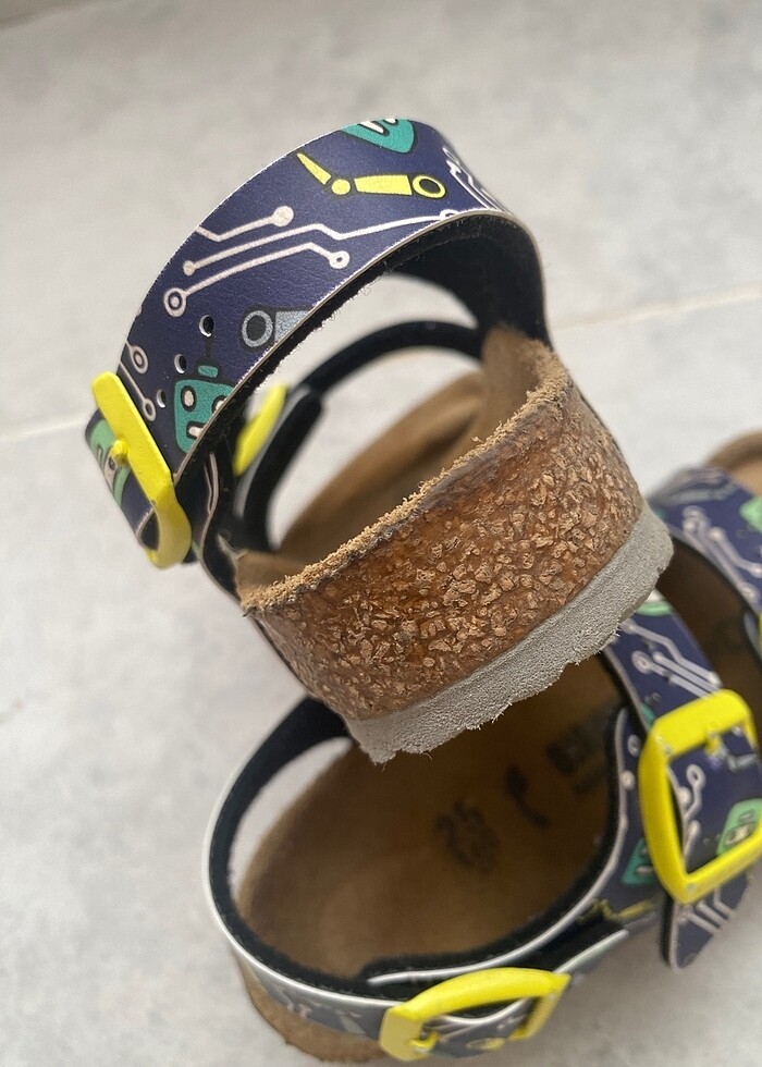 Birkenstock 25 numara sandalet - Görsel 3