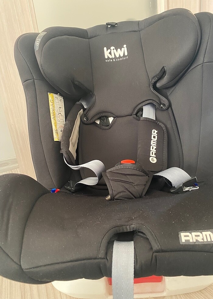 Kiwi marka oto koltuğu - Görsel 3