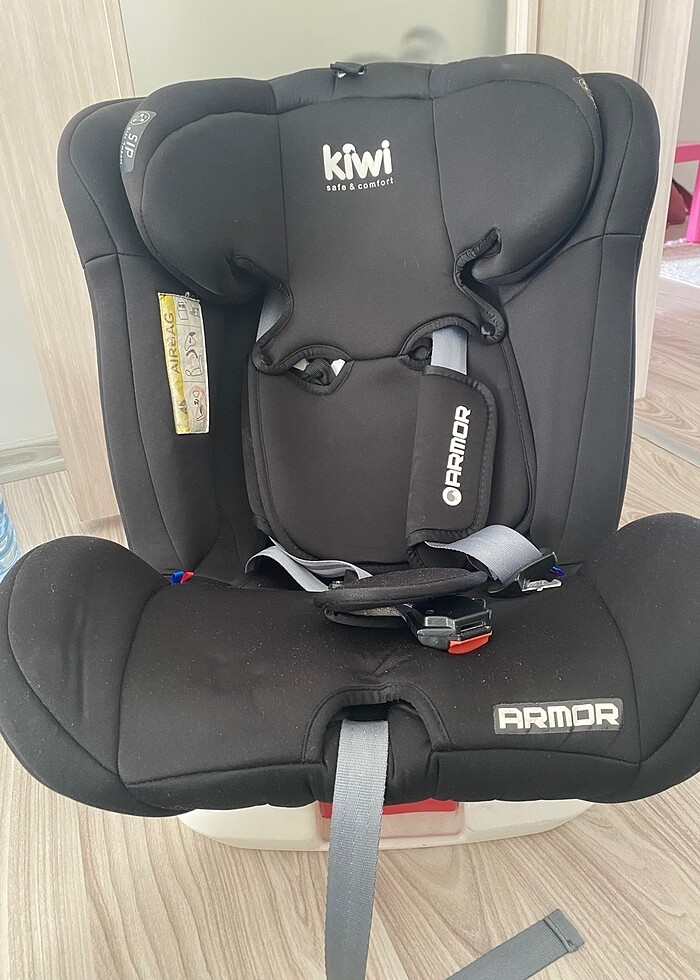 Kiwi marka oto koltuğu - Görsel 4