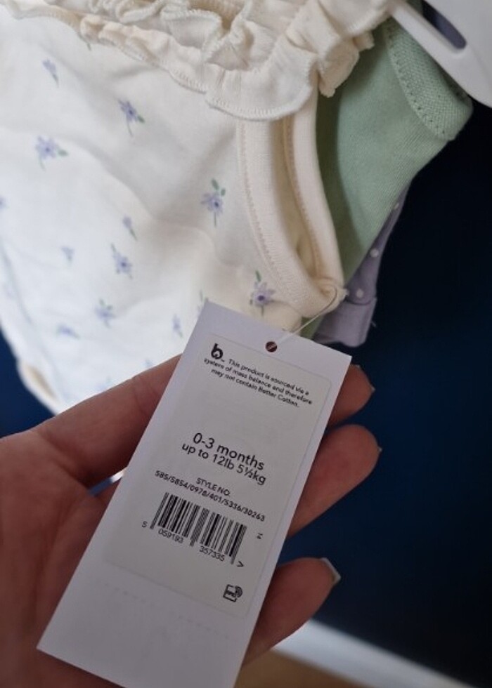 Çıtçıtlı body ve külot - Görsel 4