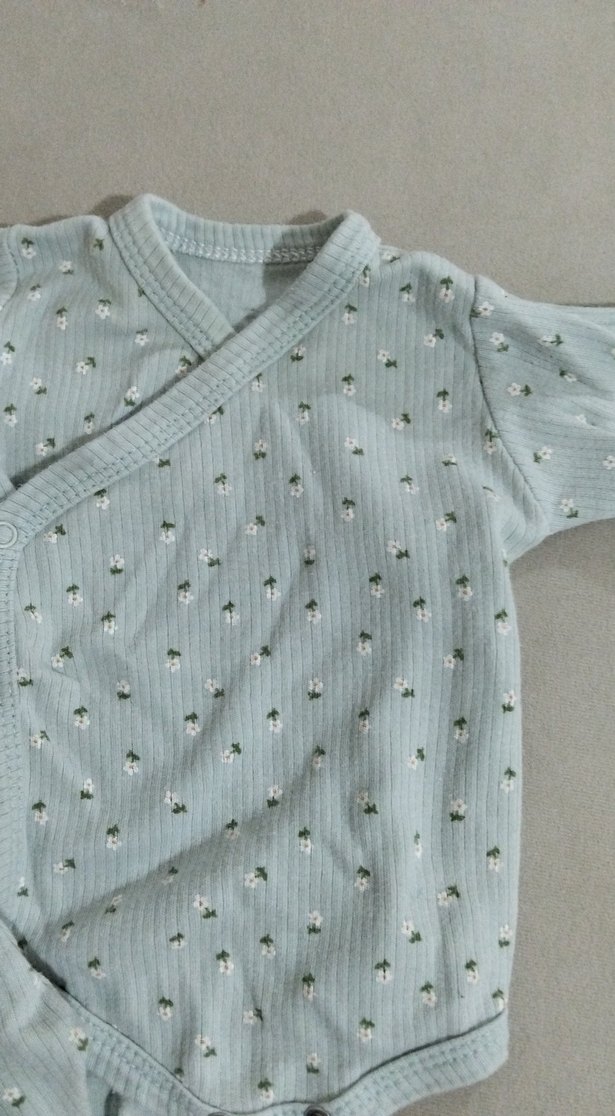 yeşil Pamuklu Bebek V Yaka Uzun Kollu Body - Görsel 3