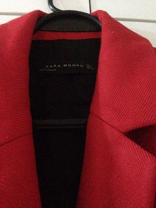 Zara kırmızı palto