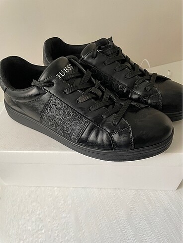 Guess erkek spor ayakkabı
