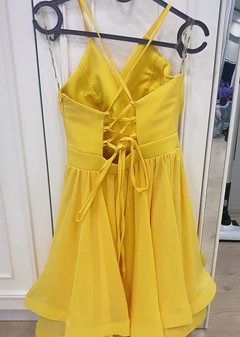 Sarı Mini Drapeli V Yakalı Abiye Elbise - Görsel 2