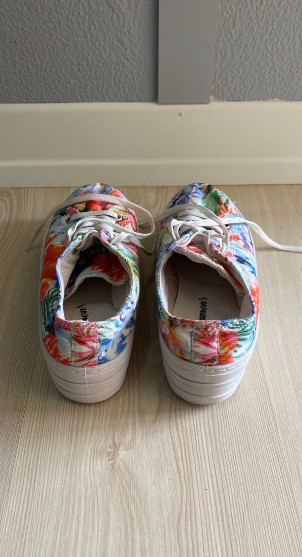 Renkli Bağcıklı Kadın Spor Ayakkabı - Görsel 3