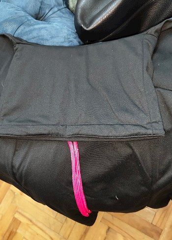 Kadın Siyah Yüksek Yaka Fermuarlı Spor Ceket - Görsel 4