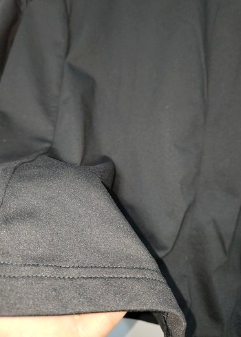 Kadın Siyah Yüksek Yaka Fermuarlı Spor Ceket - Görsel 3