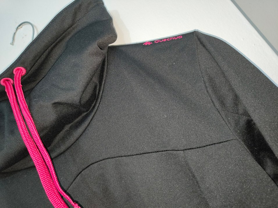 Kadın Siyah Yüksek Yaka Fermuarlı Spor Ceket - Görsel 2