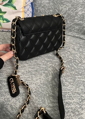 Siyah Zincir Detaylı Kadın Deri Çanta - Görsel 3