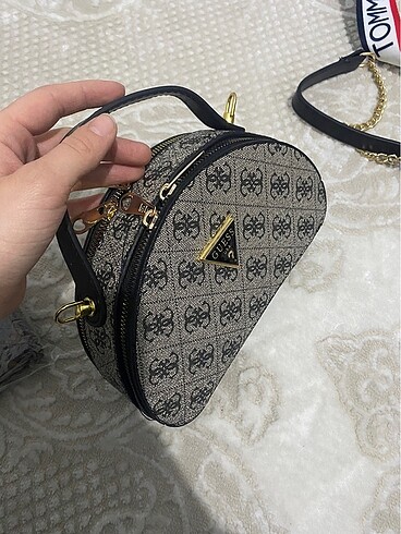 Guess çanta - Görsel 2