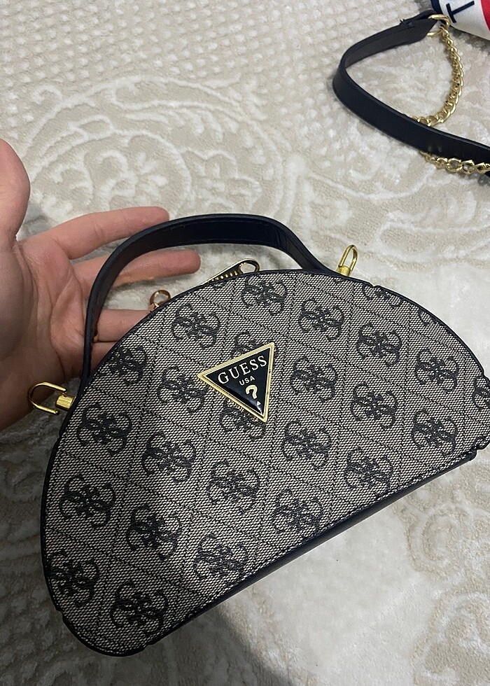 Guess çanta - Görsel 3