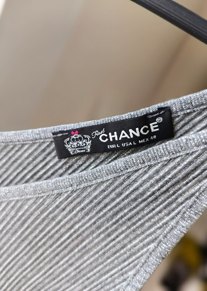 Gri Simli askılı bluz - Görsel 2