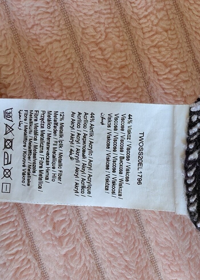 Milla renkli v yaka bluz - Görsel 2