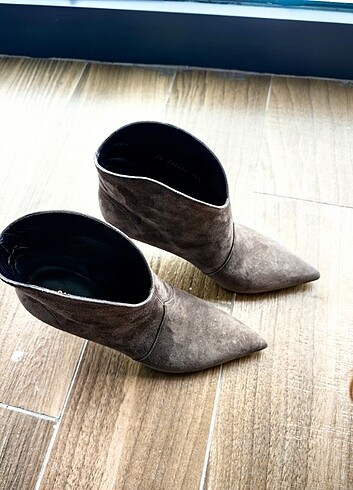 36,5 Beden Saint Laurent Topuklu bot