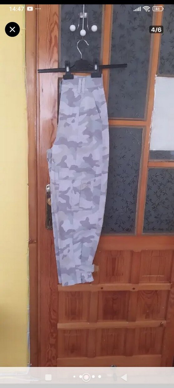 Kadın Gri Kamuflaj Kemerli Bol Kesim Pantolon - Görsel 4