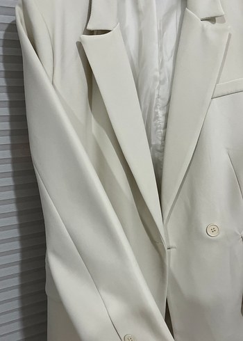 38 Beden Düğmeli Beyaz Kadın Blazer Ceket