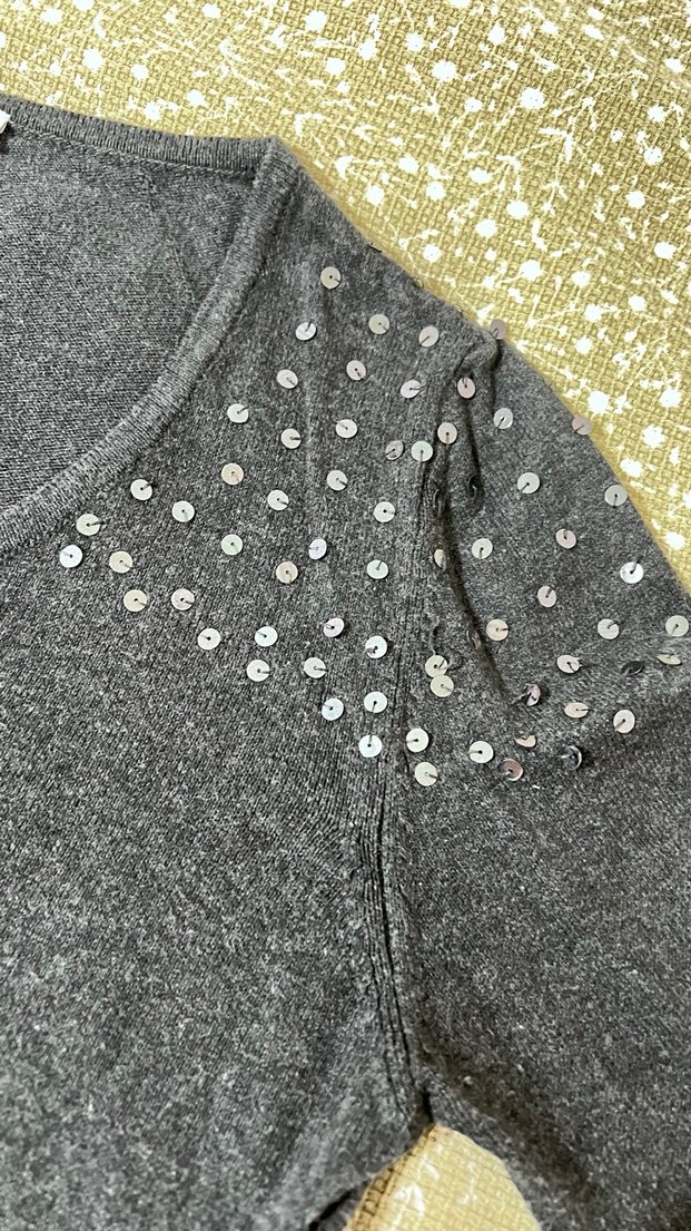 Düğmeli Gri Kadın Hırka - Görsel 2