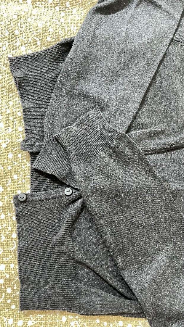 Düğmeli Gri Kadın Hırka - Görsel 4