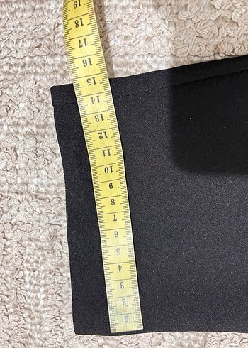 Kadın Siyah Midi Kumaş Pantolon - Görsel 3