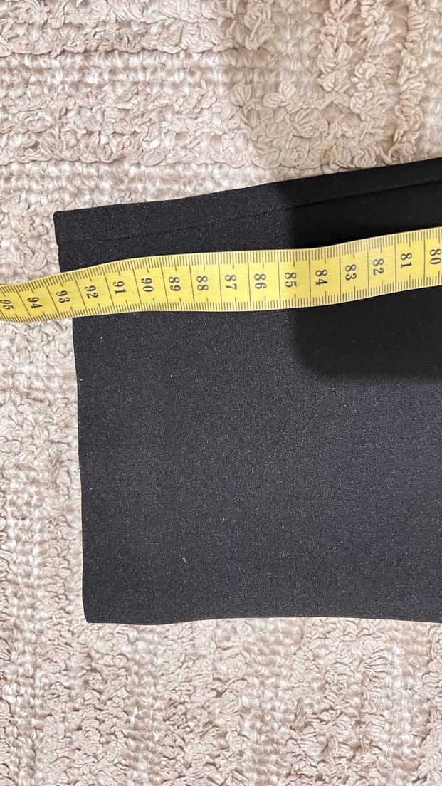 Kadın Siyah Midi Kumaş Pantolon - Görsel 2