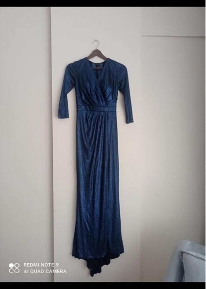 Lacivert simli abiye - Görsel 2