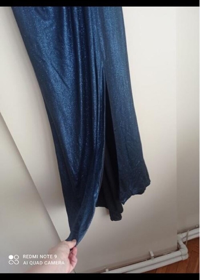 Lacivert simli abiye - Görsel 3