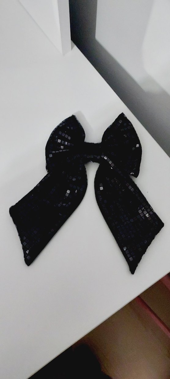 Siyah Parlak Fiyonk Kadın Saç Aksesuarı - Görsel 3