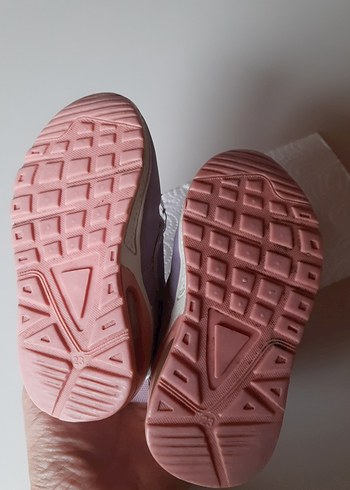 23 Beden mor Renk Kız Çocuk Mor Cırt Cırtlı Spor Ayakkabı