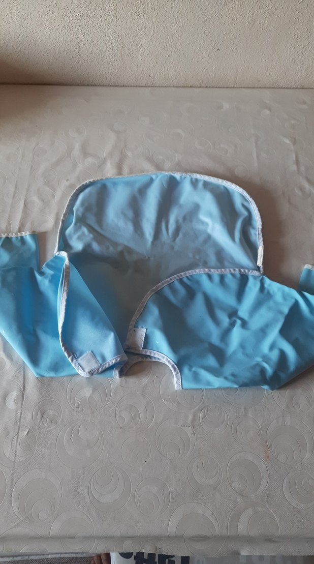 Nakışlı Renkli Mavi Bebek Önlüğü - Görsel 4