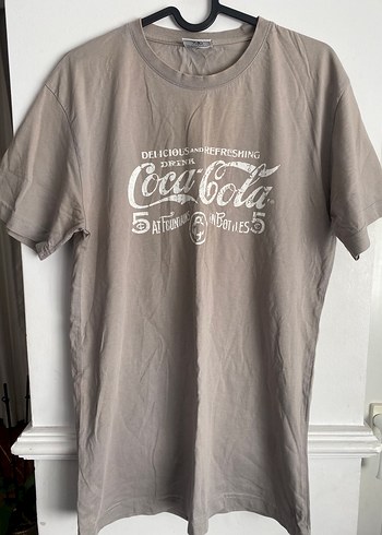 Bej Pamuklu Kısa Kollu CocaCola Tişört