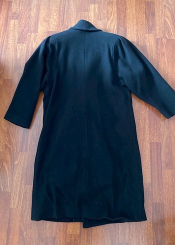 Siyah Düğmeli Uzun Kaban - Görsel 7