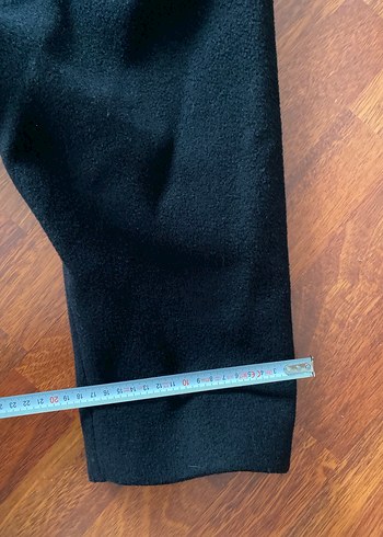 Siyah Düğmeli Uzun Kaban - Görsel 4