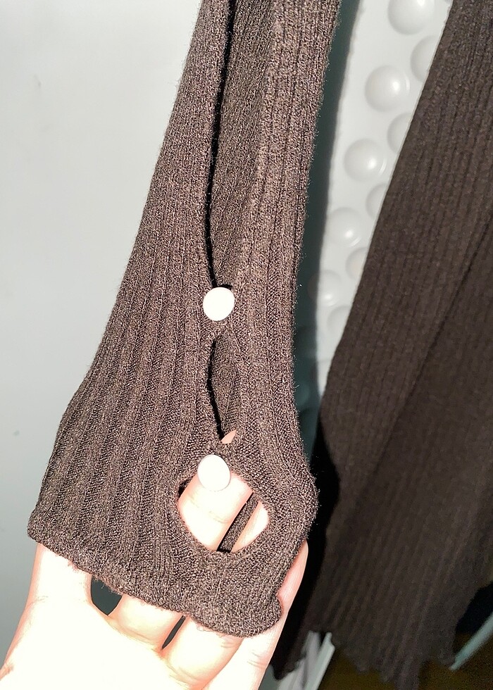 Kahverengi Triko Mini Elbise Kol Detaylı - Görsel 4