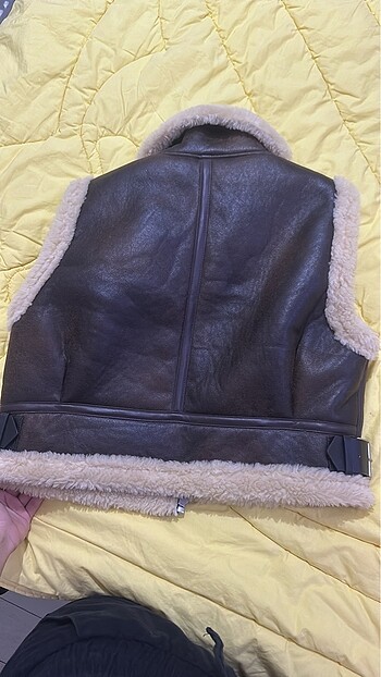 Zara Zara peluş yelek