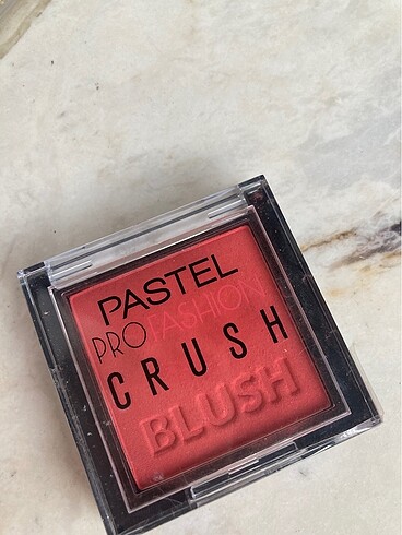 Pastel crush allık