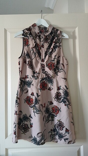 River island elbise