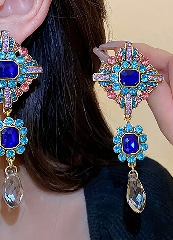 Accessorize taşlı mavi yeşil renkli ku?pe takı