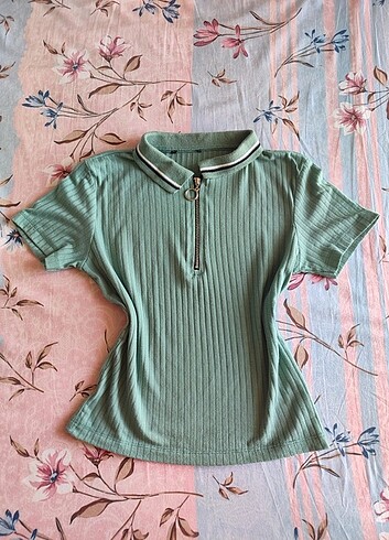 Lolita turkuaz şu yeşili crop